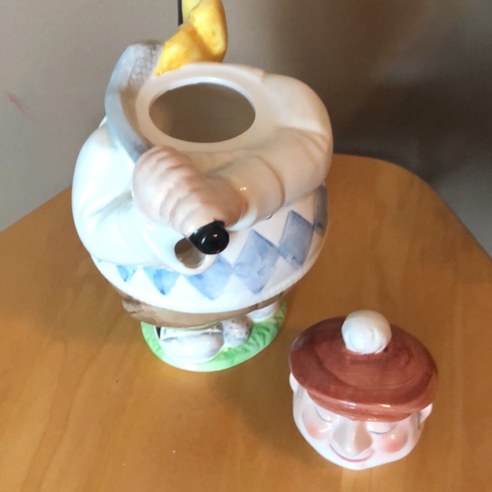 Teapot - Picture 5 of 7